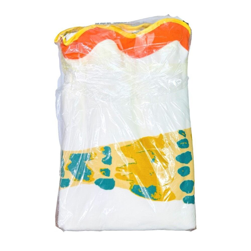 Threshold Design Fish Oversized Jumbo Beach Towel - 72” x 60” - Picture 2 of 6